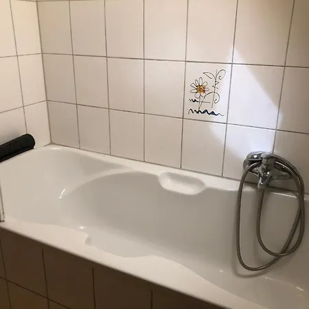 Apartment 3-zimmer Nahe Stadtzentrum Bodensee 1-4 Personen Friedrichshafen