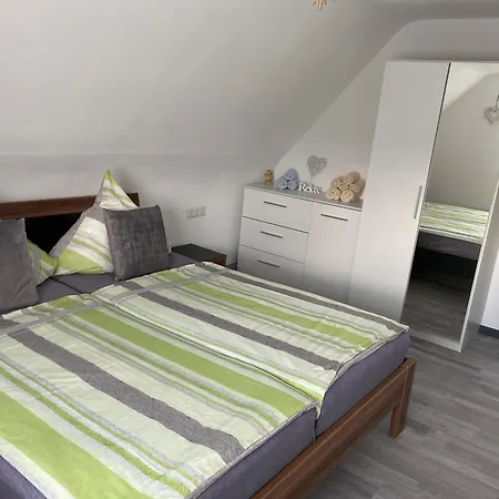Apartment 3-zimmer Nahe Stadtzentrum Bodensee 1-4 Personen Friedrichshafen